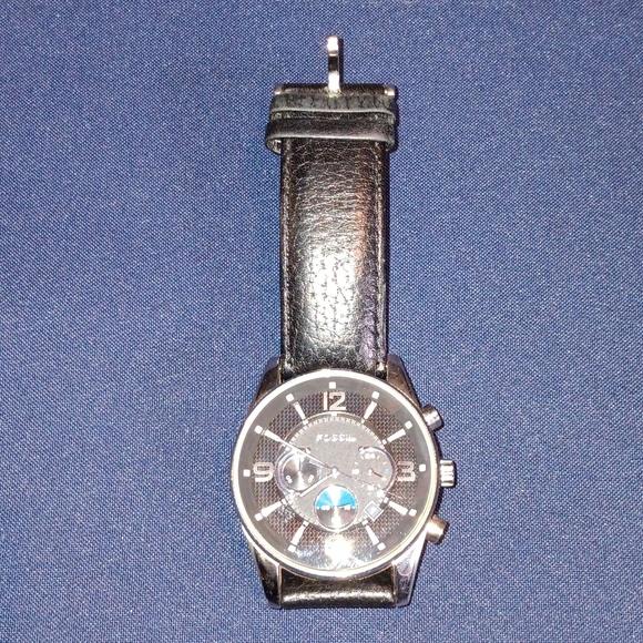 Fossil men's watch.  Genuine leather strap.  Black/silver face - Picture 5 of 5